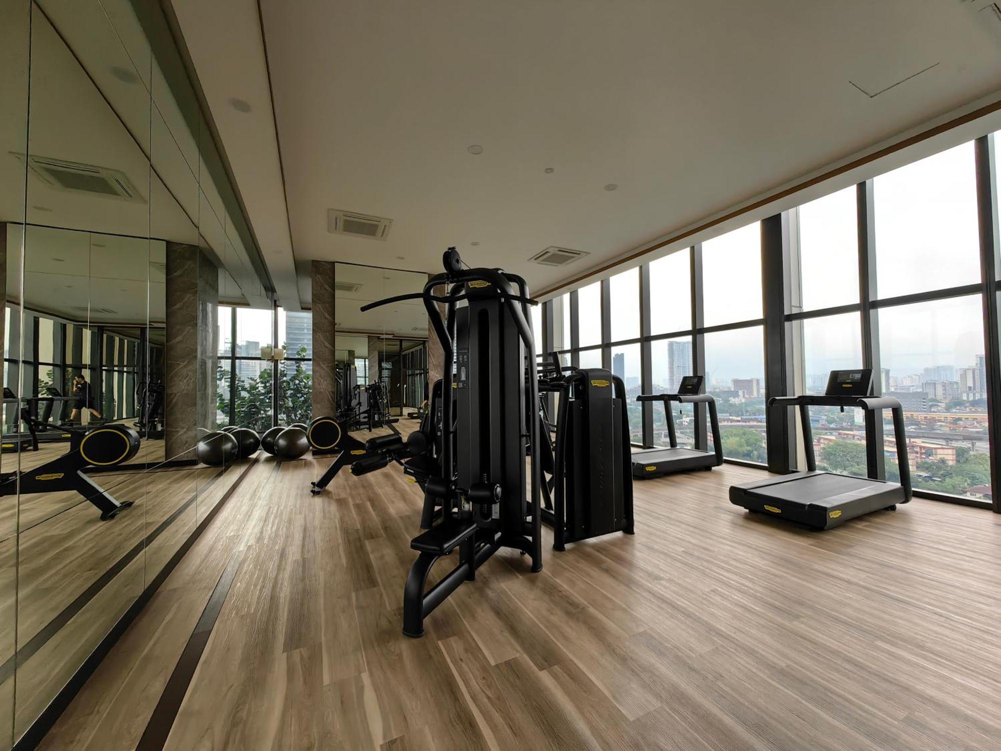 Pavillion Embassy Service Apartment By Autumn Suites Premium Stay Kuala Lumpur Eksteriør billede